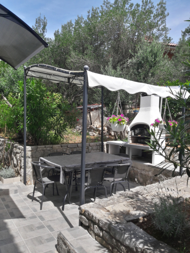 Relax area with the grill